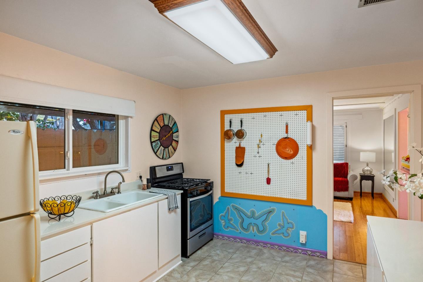 309 9th Street Pacific Grove, CA 93950 - Photo 25 of 36