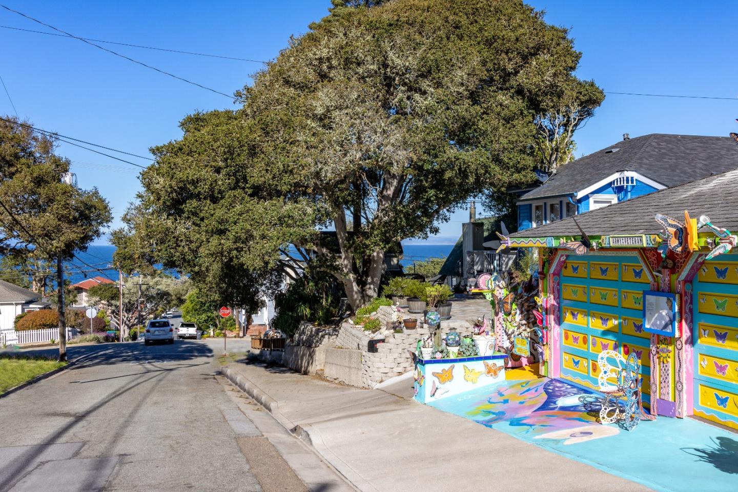 309 9th Street Pacific Grove, CA 93950 - Photo 29 of 36
