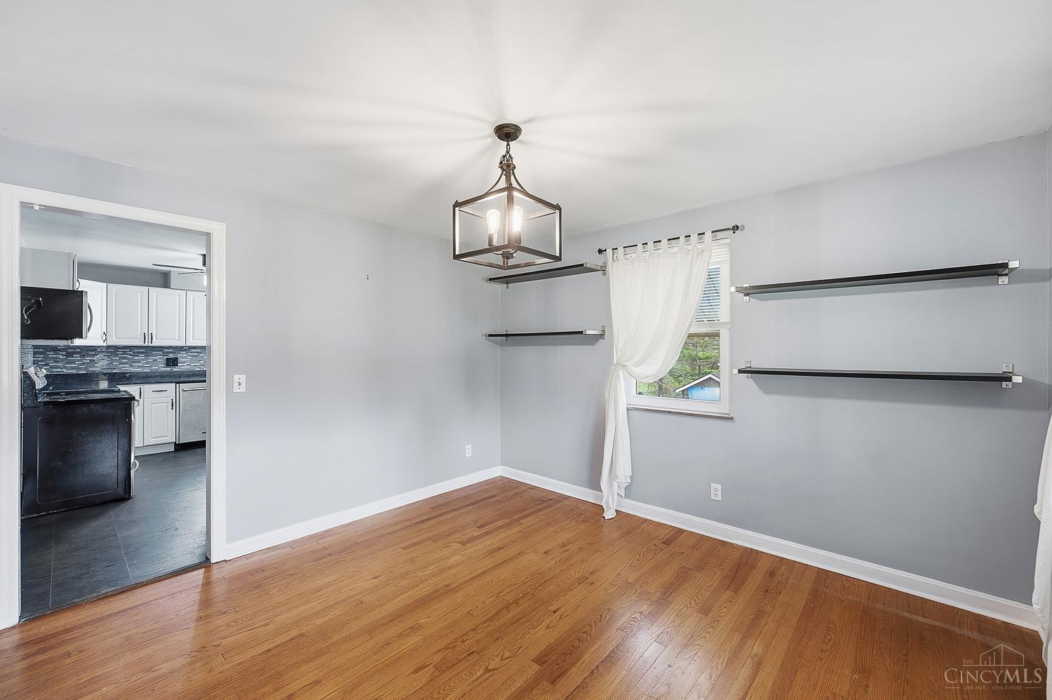 2474 Banning Road Cincinnati, OH 45239 - Photo 18 of 46 Gallery Image 18