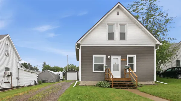 $189,500 | 213 Garfield Street, Stanley, WI 54768