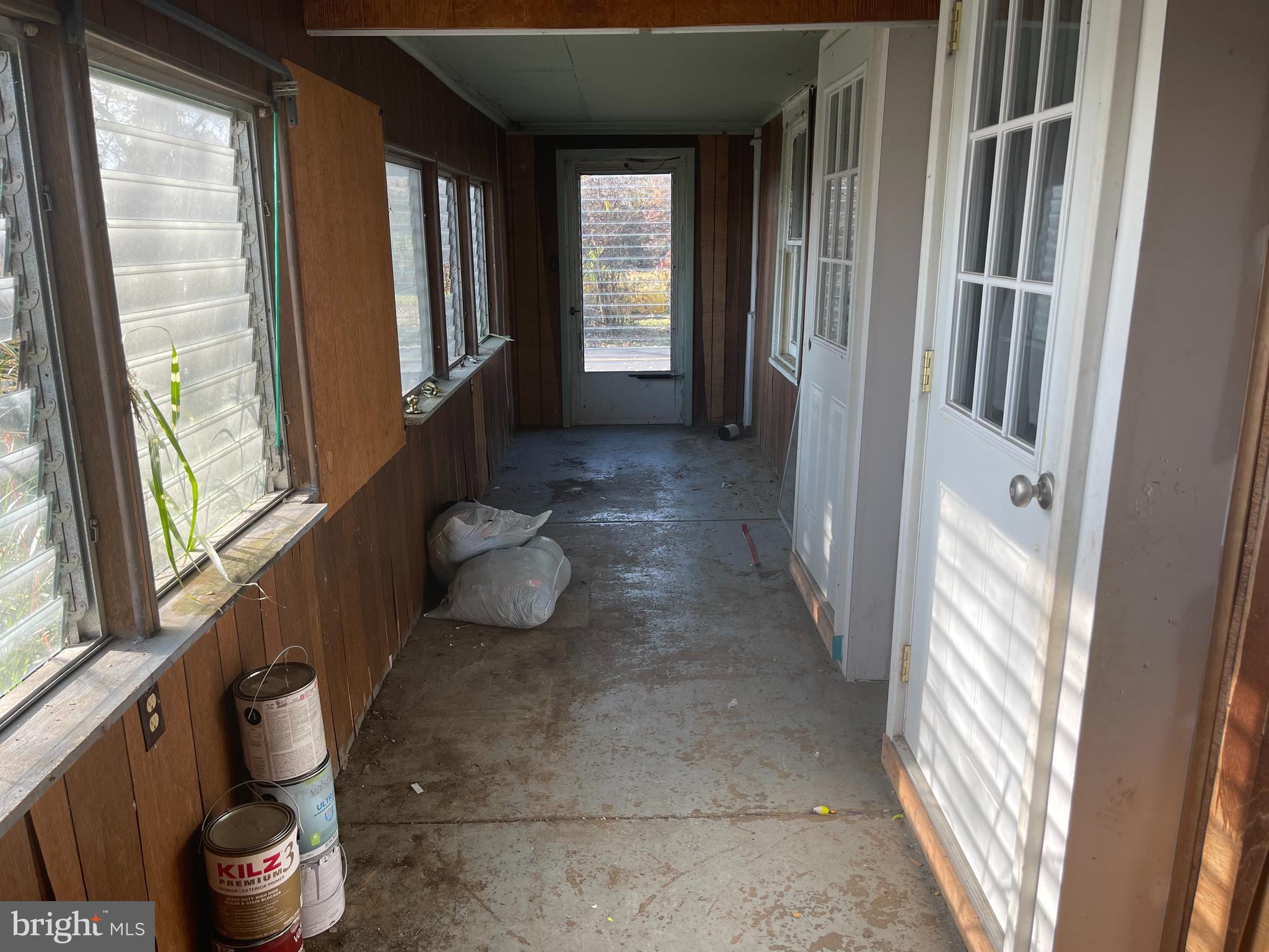 95 Bullfrog Road Gettysburg, PA 17325 - Photo 12 of 26 Mud Room Upon Entry