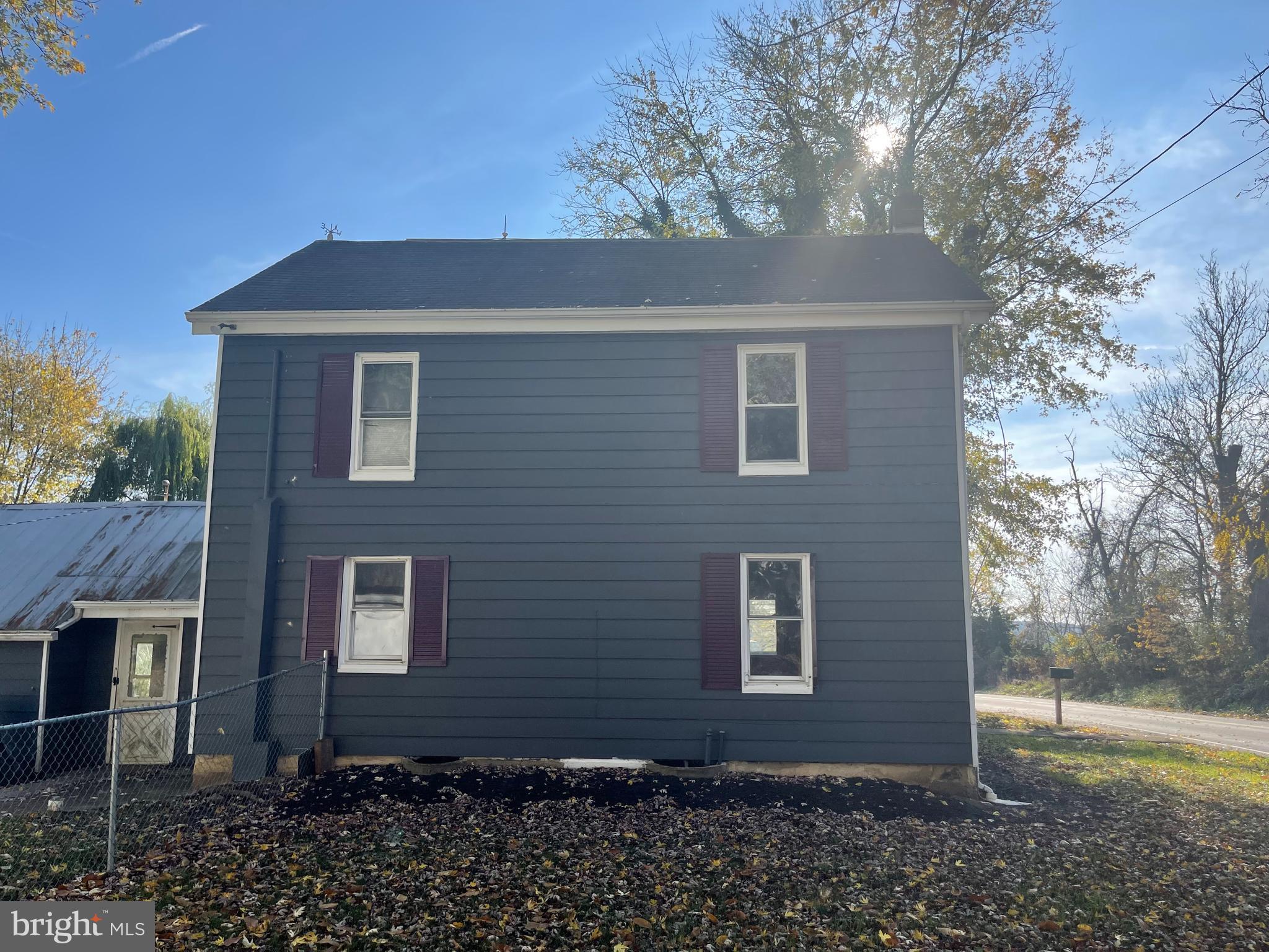 95 Bullfrog Road Gettysburg, PA 17325 - Photo 6 of 26 Side View from Road