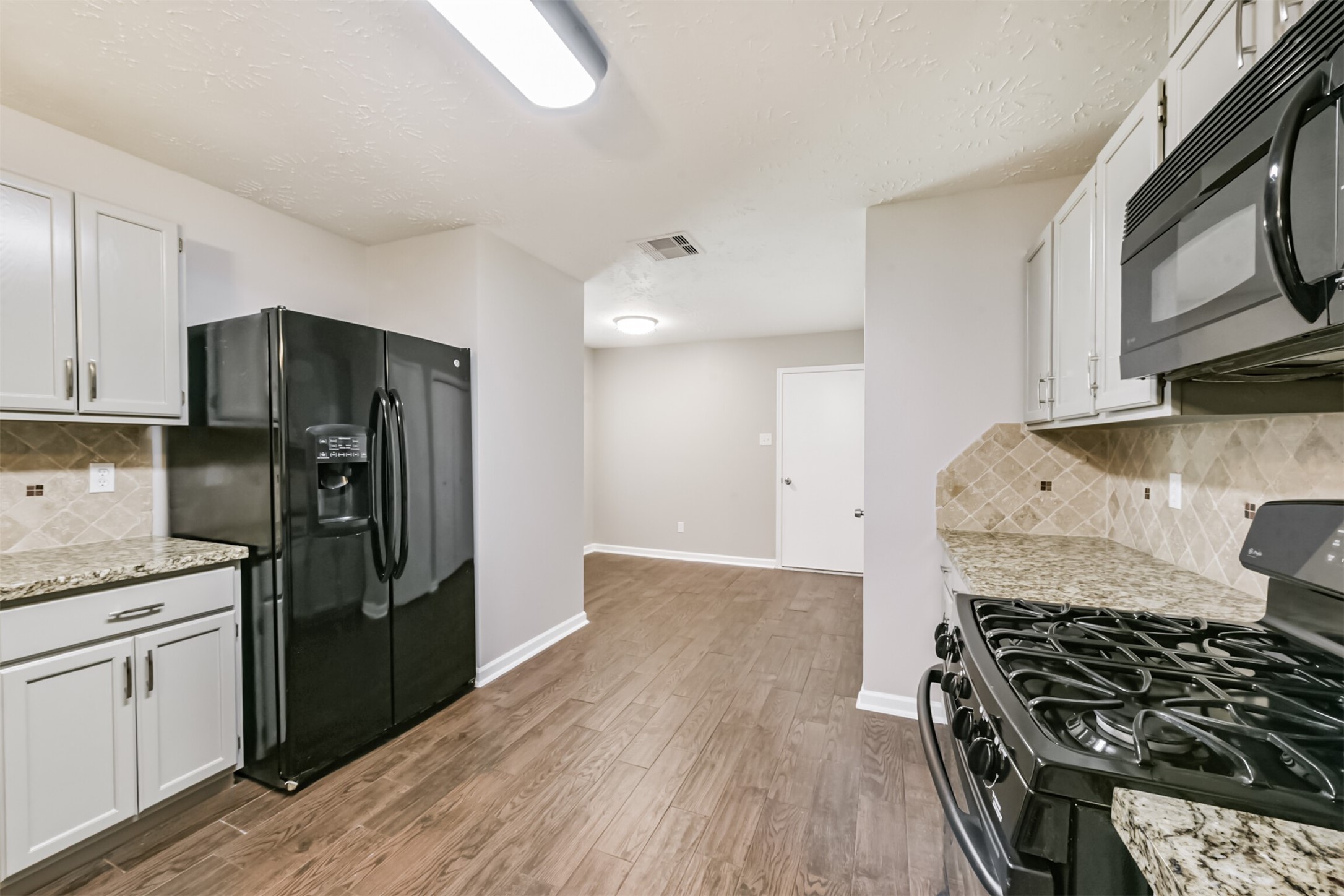 3013 Flower Field Lane, Unit 4 Pearland, TX 77584 - Photo 13 of 49