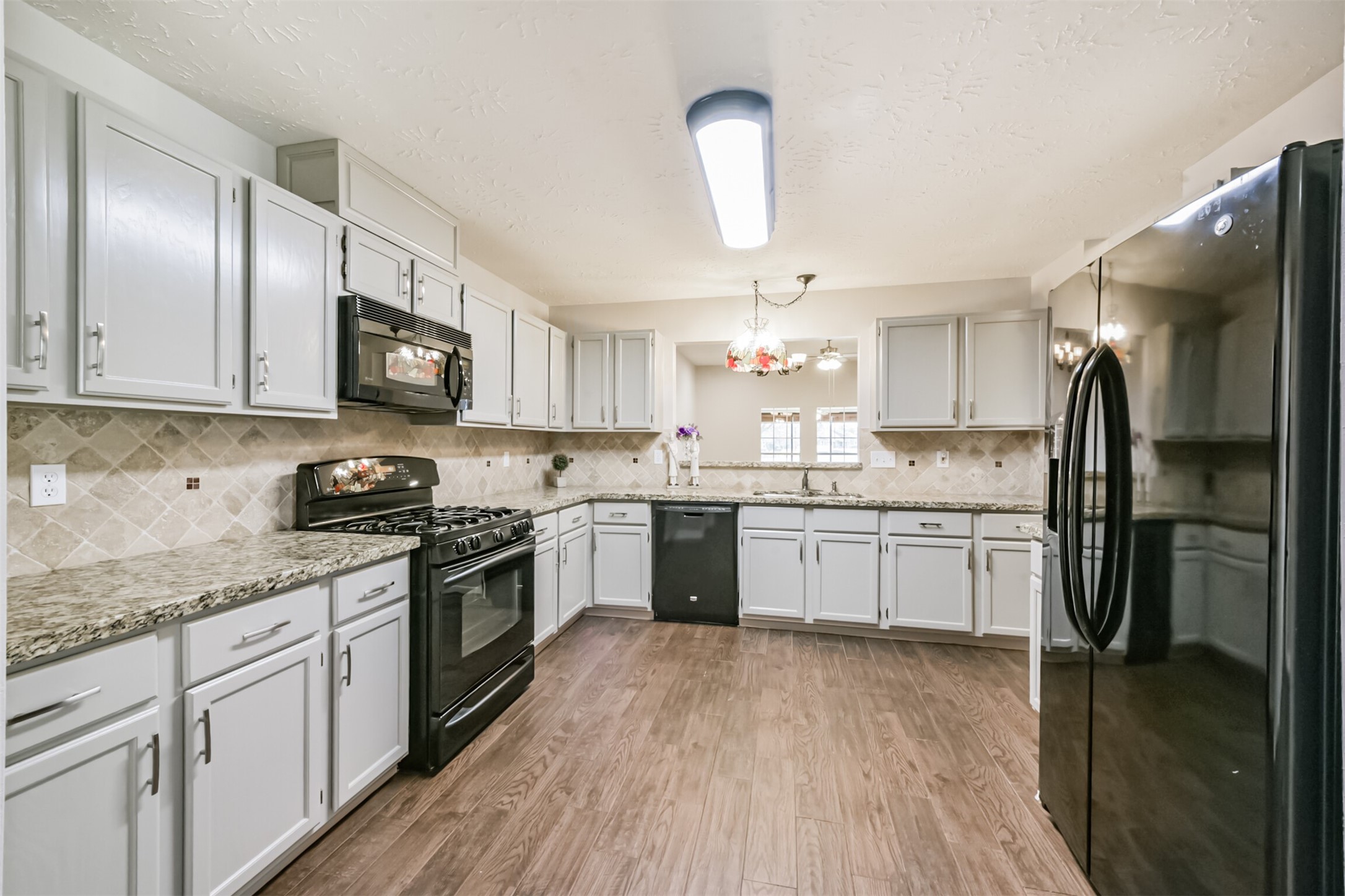 3013 Flower Field Lane, Unit 4 Pearland, TX 77584 - Photo 18 of 49