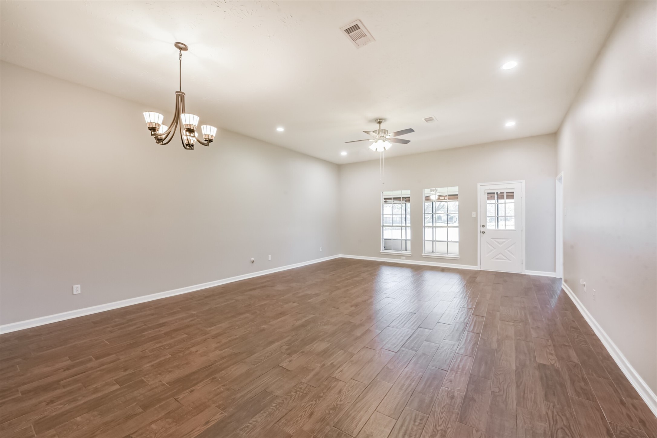 3013 Flower Field Lane, Unit 4 Pearland, TX 77584 - Photo 5 of 49