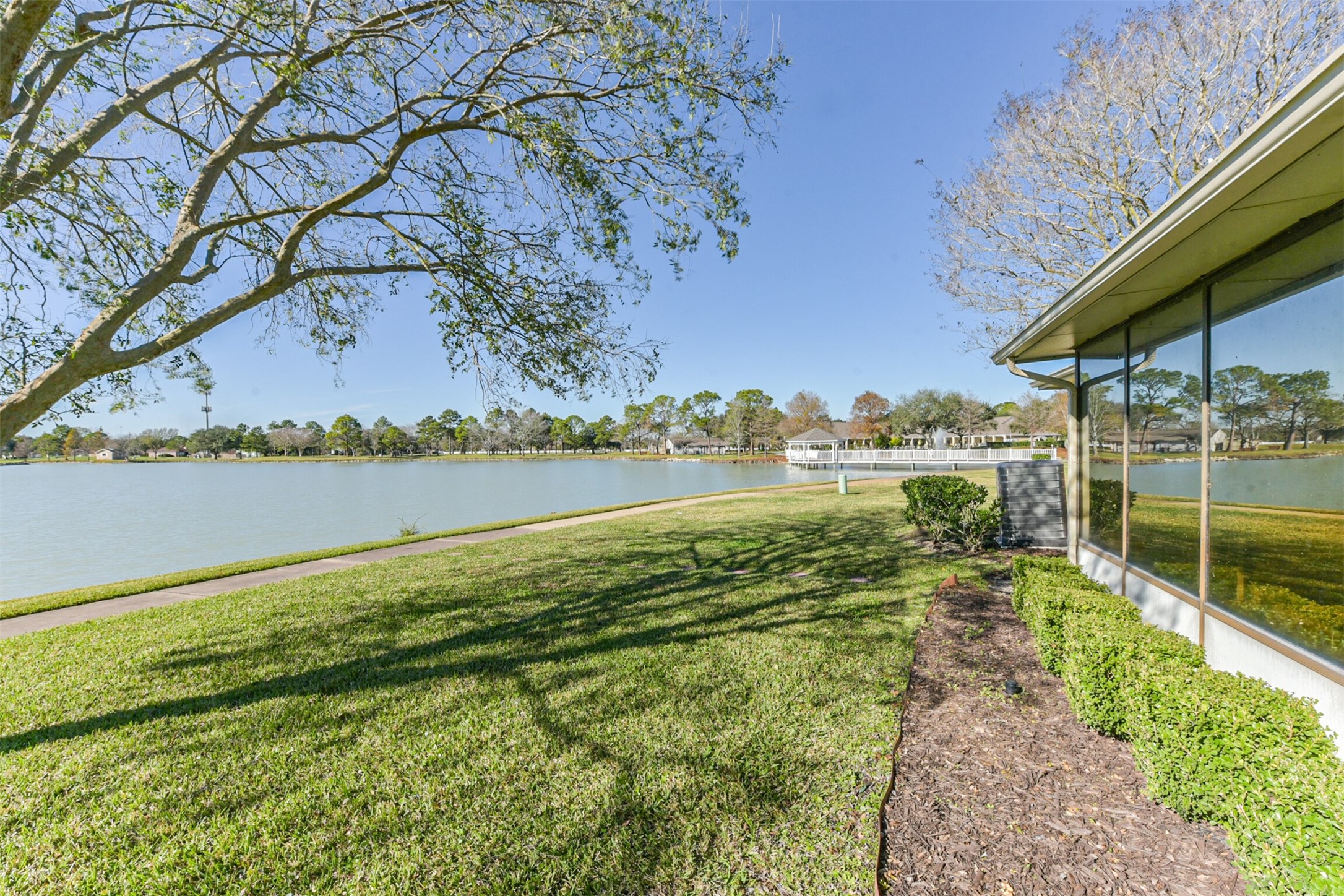 3013 Flower Field Lane, Unit 4 Pearland, TX 77584 - Photo 7 of 49