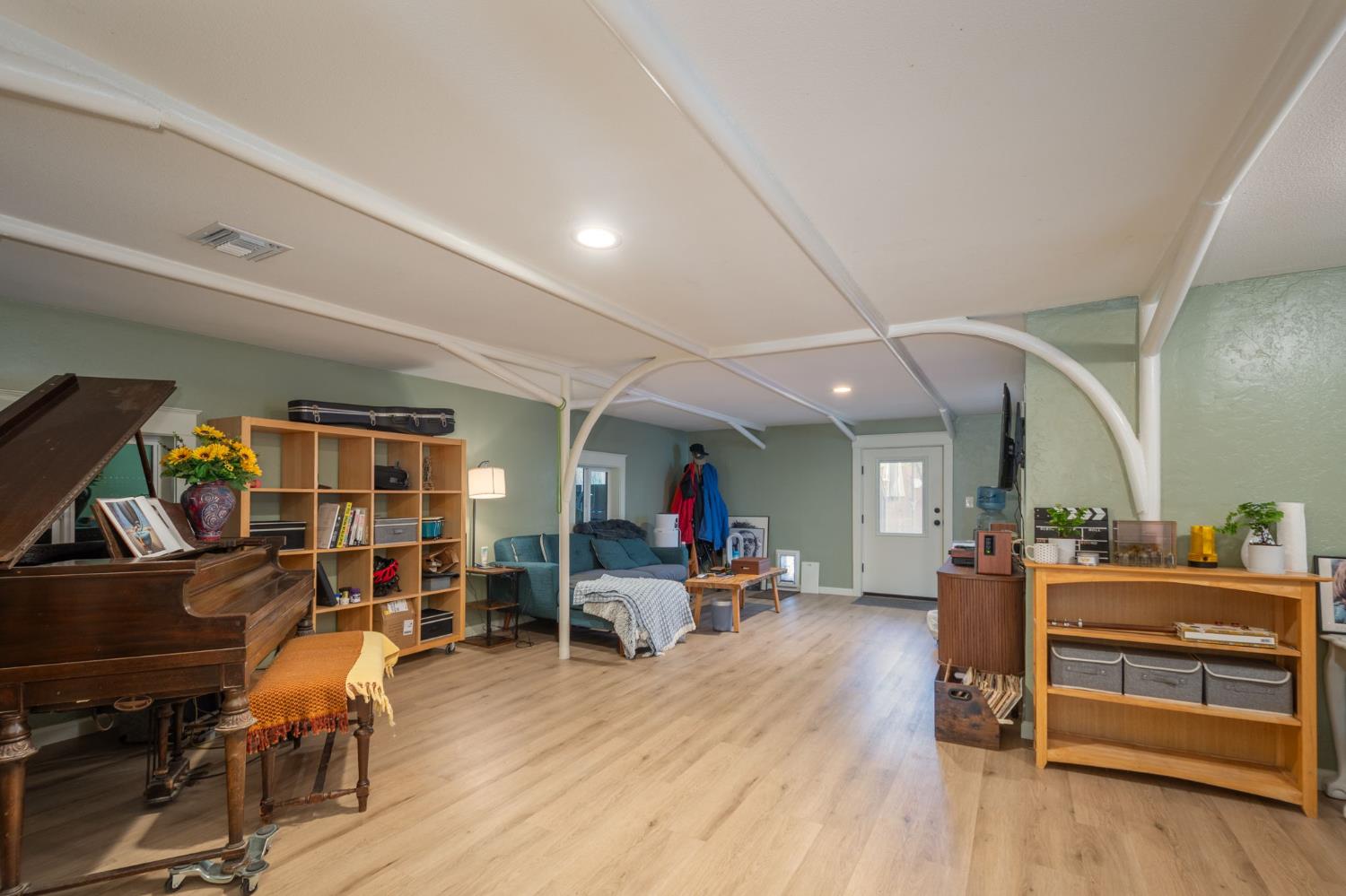 15663 Ojai Road Santa Paula, CA 93060 - Photo 27 of 47