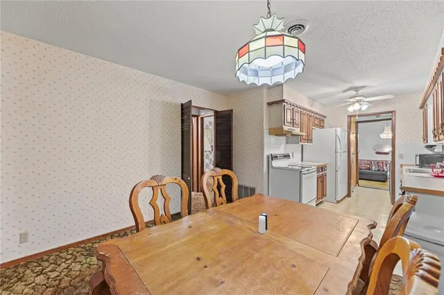 $129,000 | 1306 Northwestern Street, Iola, KS 66749