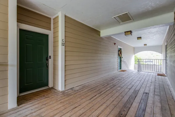 $1,695 | 7005 Lenox Village Drive, Unit C12, Nashville, TN 37211