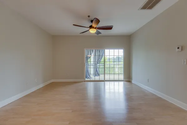 $1,695 | 7005 Lenox Village Drive, Unit C12, Nashville, TN 37211