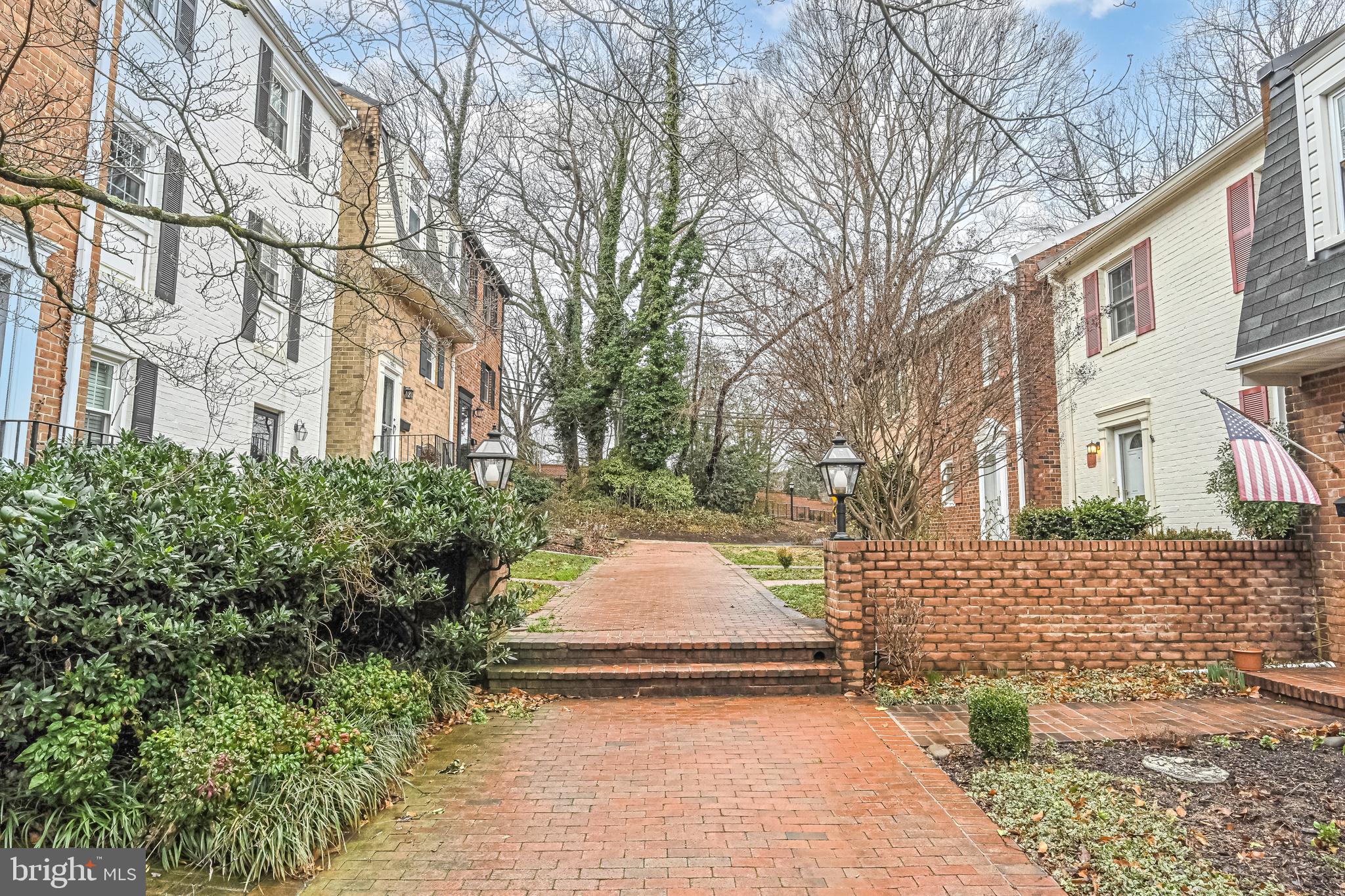 3851 Chain Bridge Road Fairfax, VA 22030 - Photo 3 of 46 Gallery Image 3