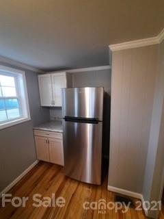 952 Mid Allen Road Hendersonville, NC 28792 - Photo 13 of 16 Gallery Image 13