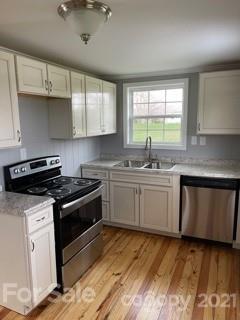 952 Mid Allen Road Hendersonville, NC 28792 - Photo 14 of 16 Gallery Image 14