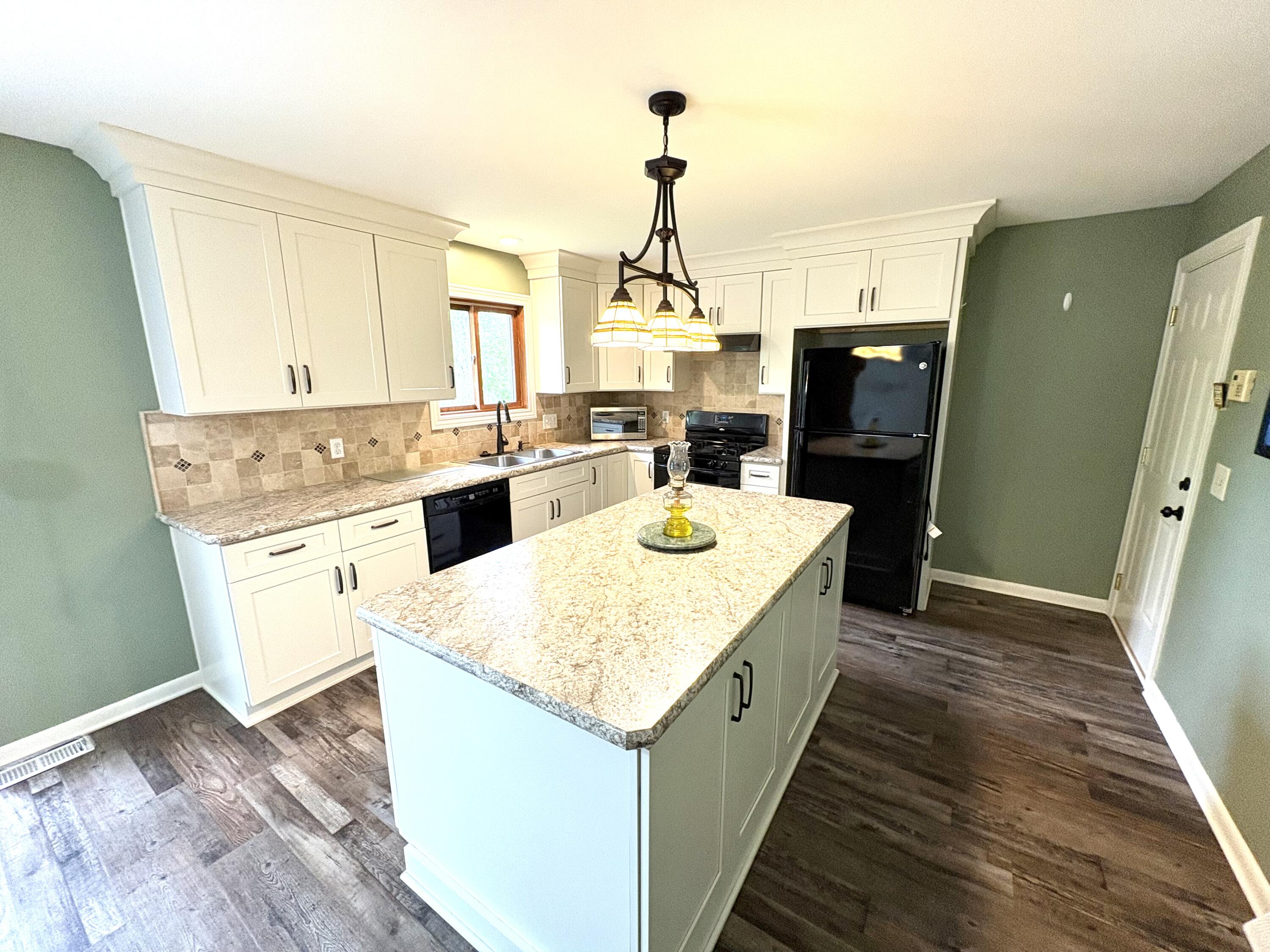 2122 Houser Road Holly, MI 48442 - Photo 17 of 42 IMG_1386
