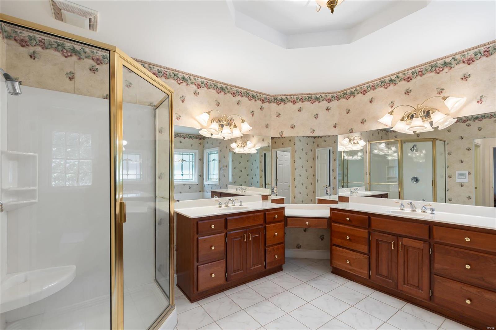 7 Timber Pines Court Defiance, MO 63341 - Photo 32 of 61