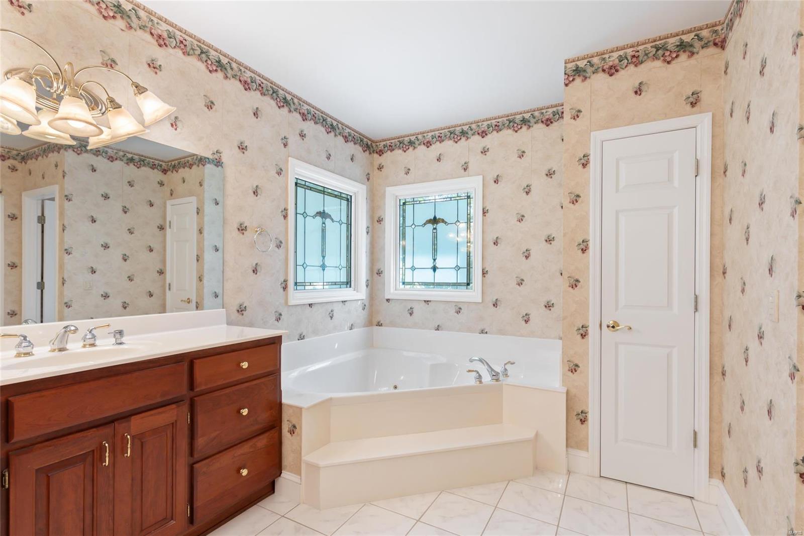 7 Timber Pines Court Defiance, MO 63341 - Photo 34 of 61