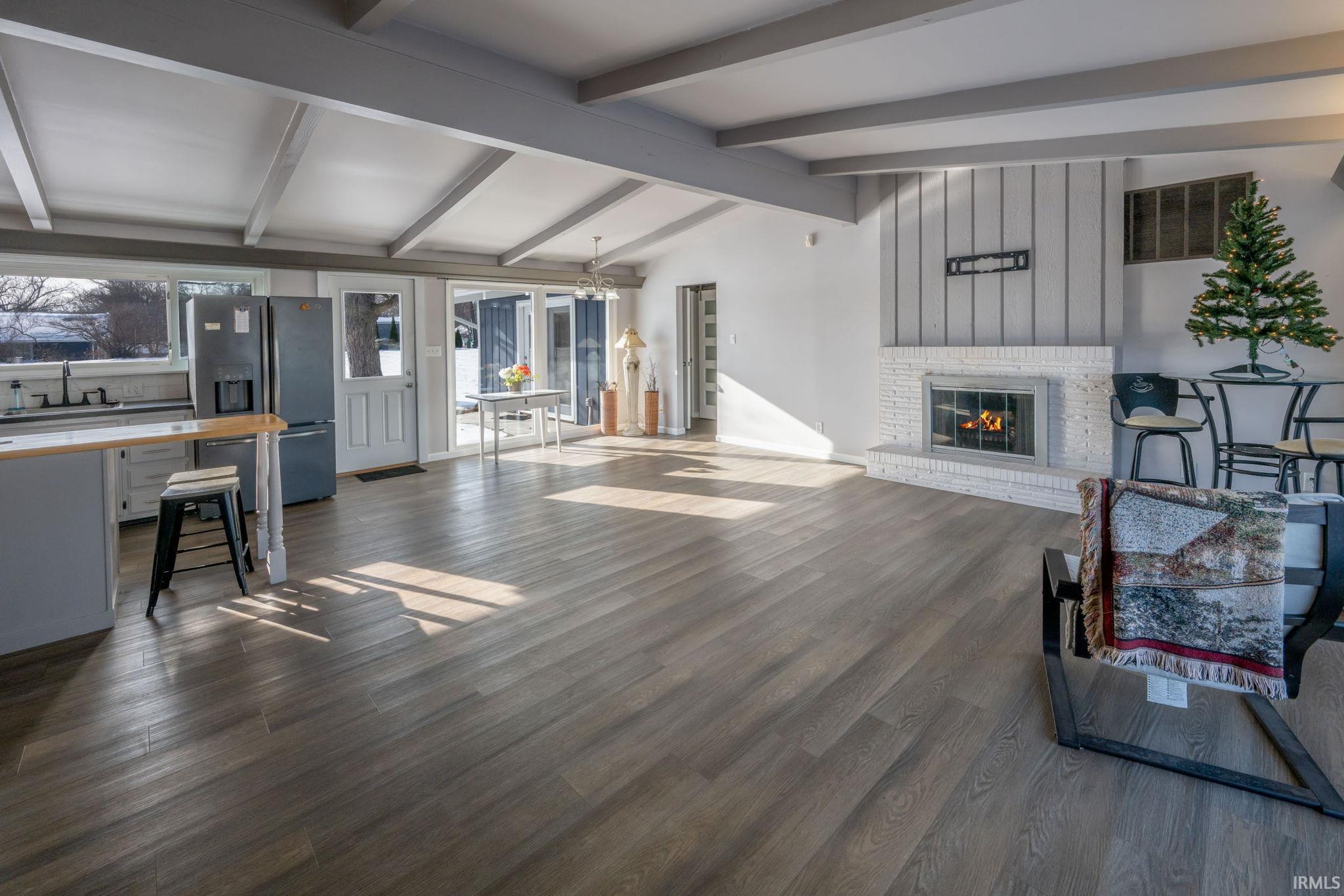 7317 Illinois Road Fort Wayne, IN 46804 - Photo 2 of 27