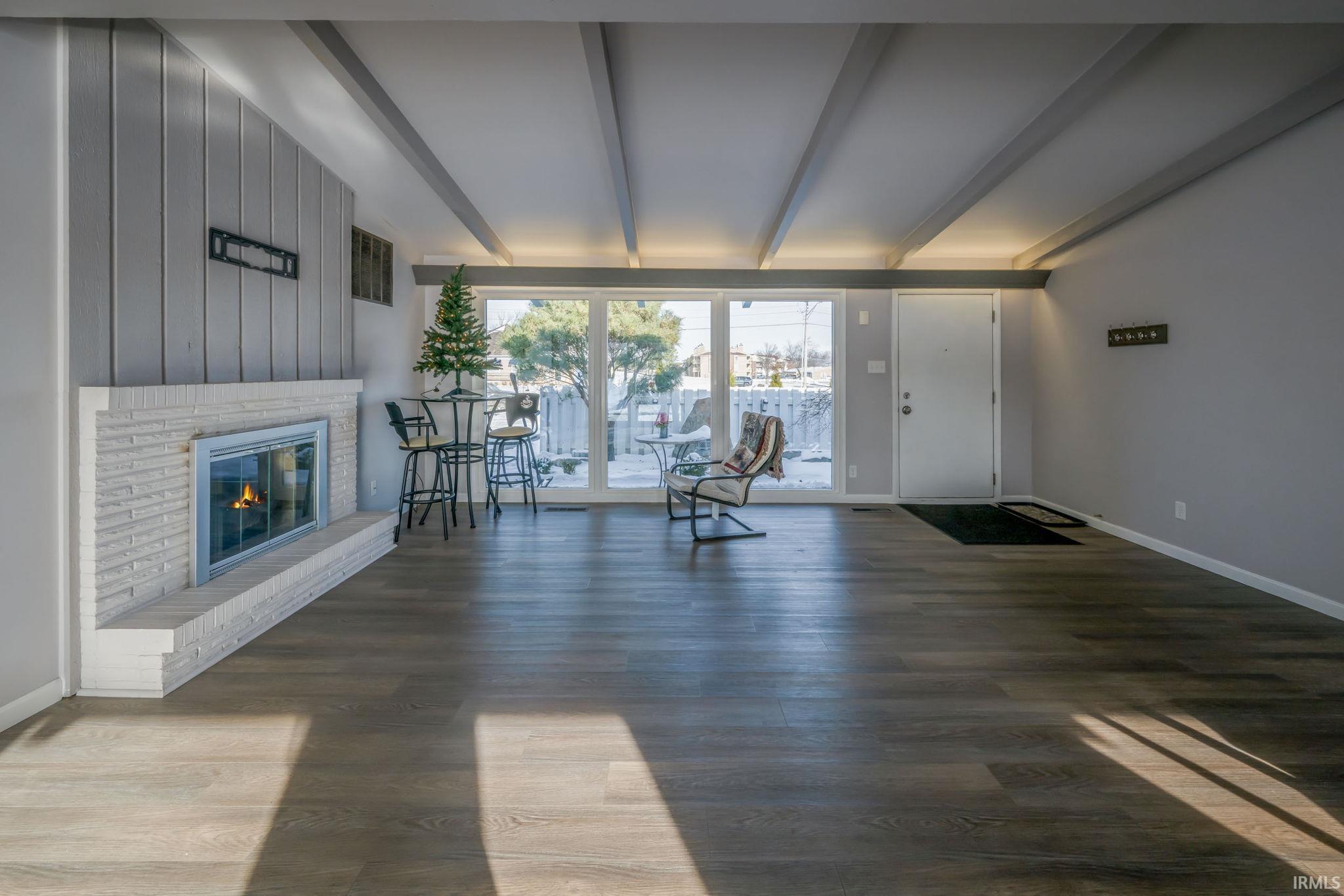 7317 Illinois Road Fort Wayne, IN 46804 - Photo 6 of 27