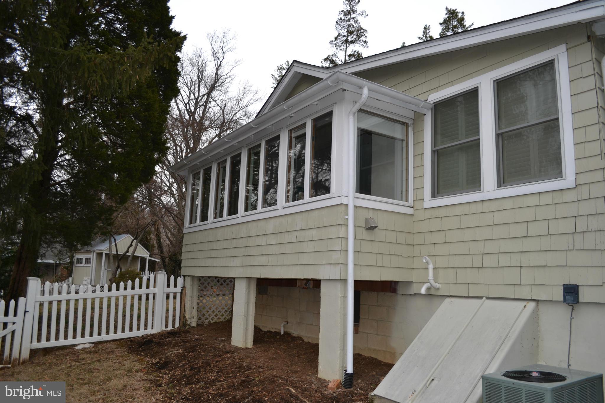 167 Ridgeway Circle Arnold, MD 21012 - Photo 4 of 30 Exterior (Rear)