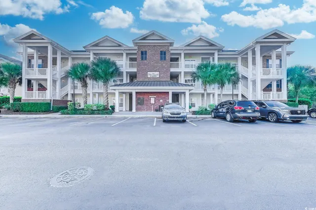 $349,000 | 1100 Louise Costin Lane, Unit 1415, Murrells Inlet, SC 29576