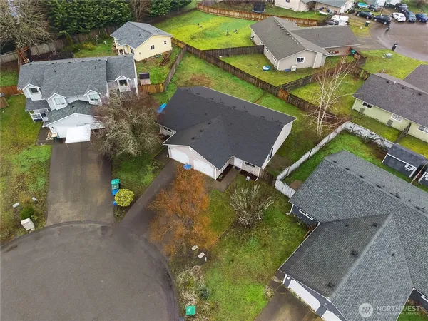 $559,900 | 4938 Wilshire Court Southeast, Unit A & B, Lacey, WA 98503