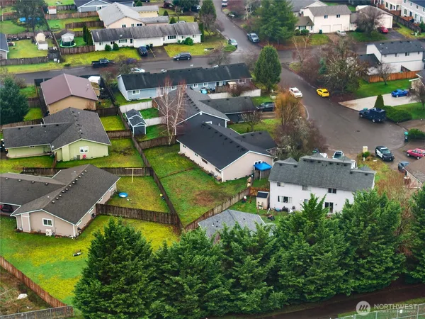 $559,900 | 4938 Wilshire Court Southeast, Unit A & B, Lacey, WA 98503