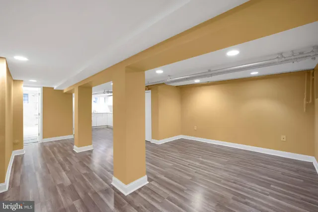 $1,375 | 3920 New Hampshire Avenue Northwest, Washington, DC 20011