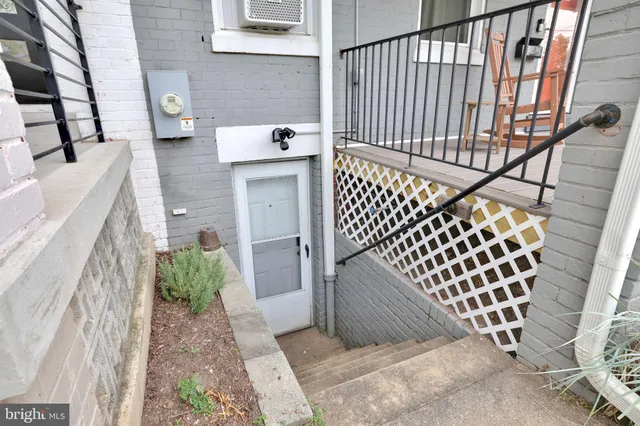 $1,375 | 3920 New Hampshire Avenue Northwest, Washington, DC 20011
