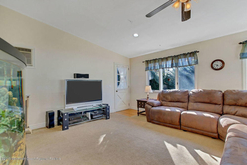 2236 Edgar Road Point Pleasant, NJ 08742 - Photo 20 of 36 035_dsc02097