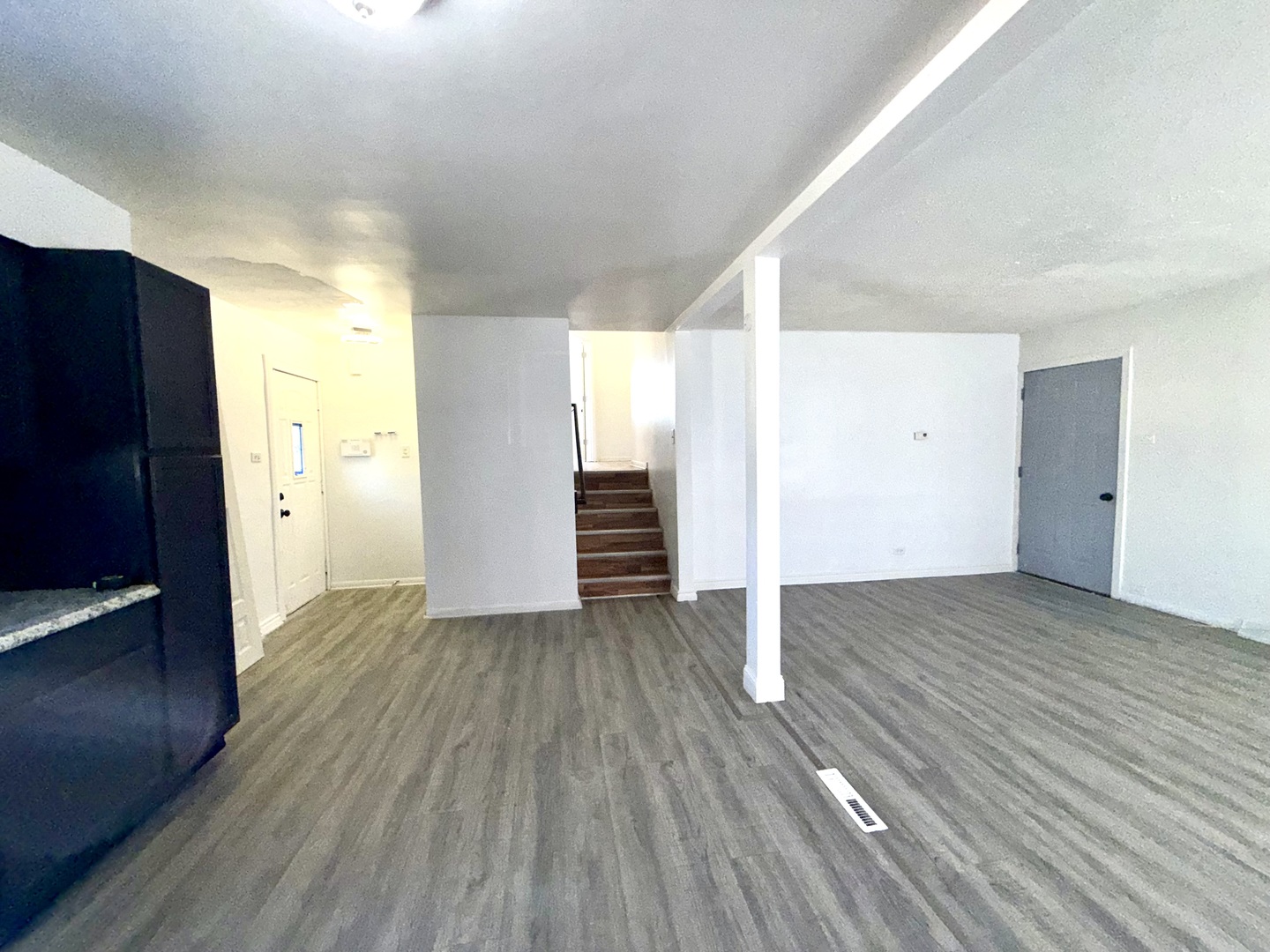 2217 West 156th Place Markham, IL 60426 - Photo 9 of 33