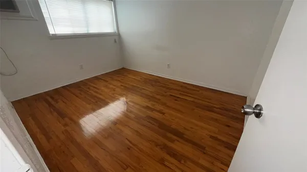 $1,250 | 4921 Crawford Street, Unit 19, Houston, TX 77004