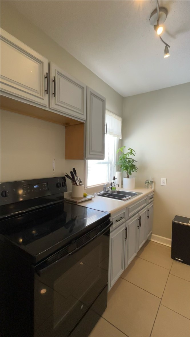 69 Clews Street Pawtucket, RI 02861 - Photo 18 of 21