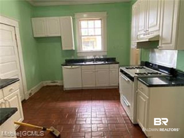 108 South Catherine Street Mobile, AL 36604 - Photo 2 of 8