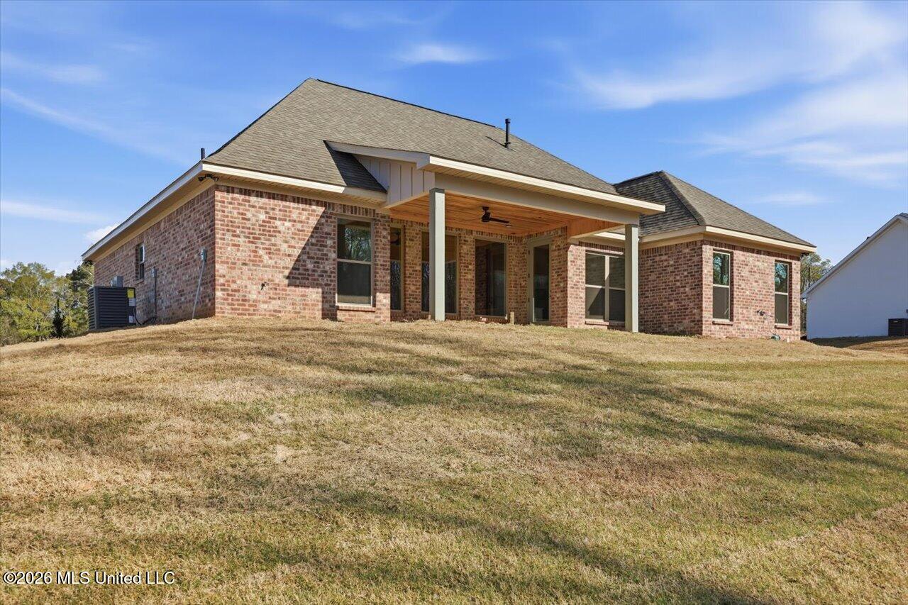 939 Mullican Road Florence, MS 39073 - Photo 35 of 66 35-939 Mullican Rd _ Home Tours MS