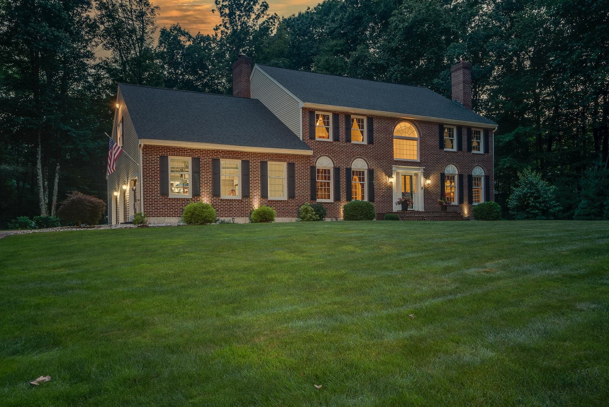 36 Coventry Road Atkinson, NH 03811 - Photo 2 of 37