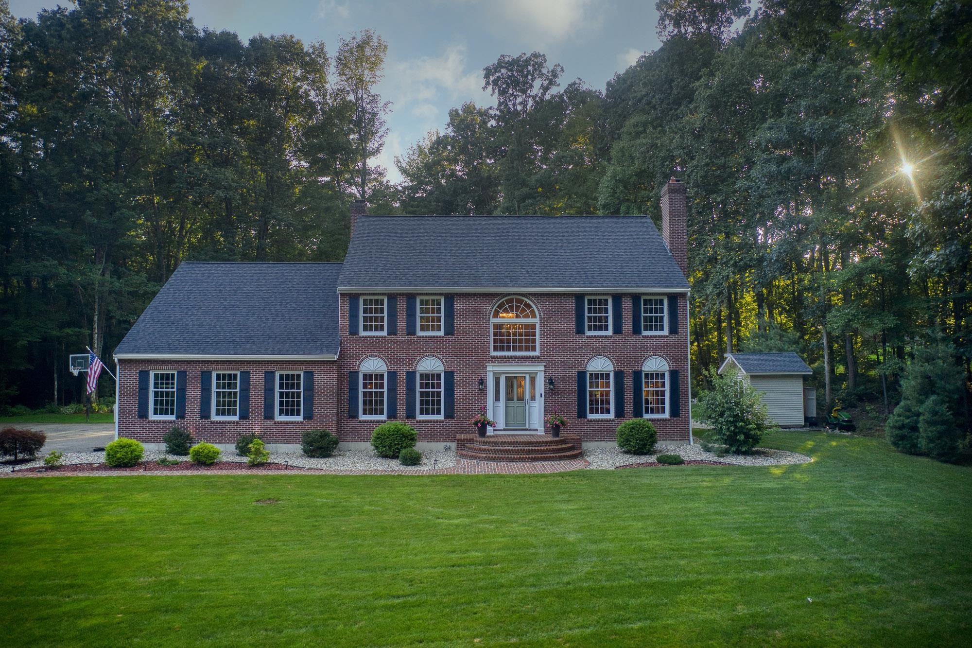 36 Coventry Road Atkinson, NH 03811 - Photo 4 of 37