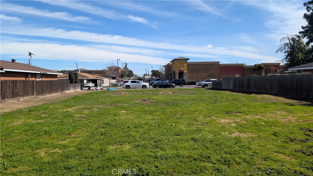 1114 Sierra Street Madera, CA 93638 - Photo 1 of 1 a view of a outdoor space