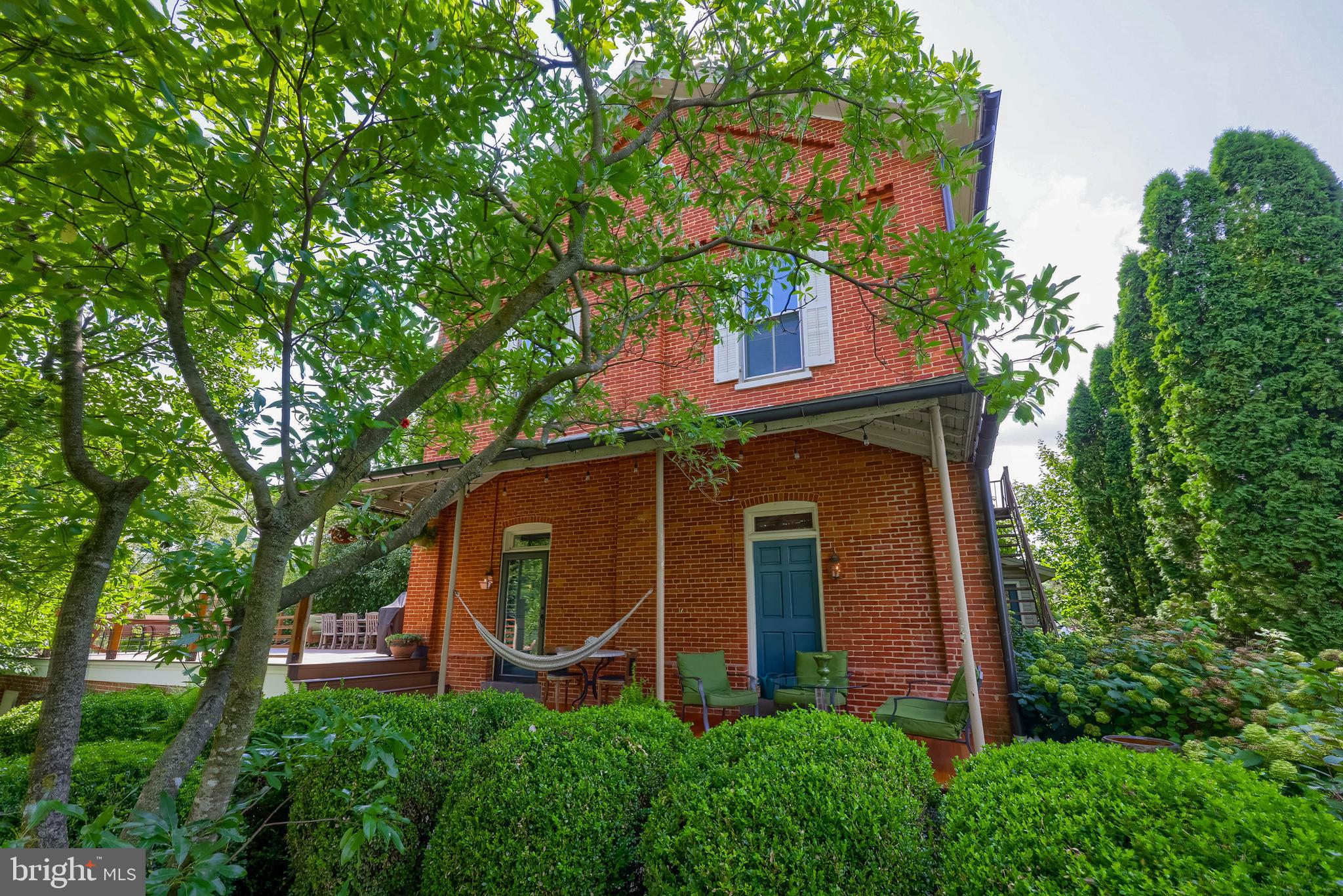 Gallery Image 6