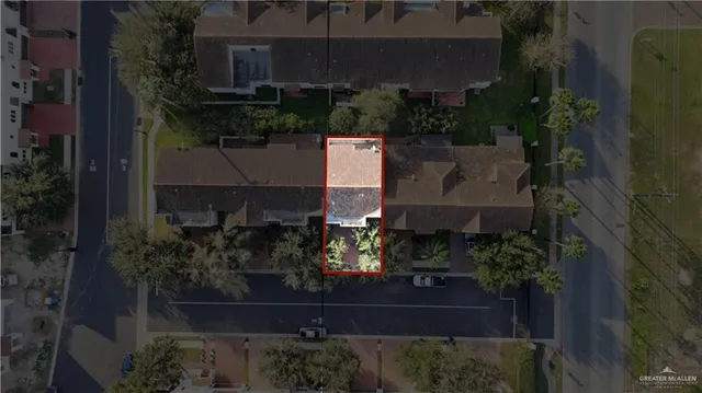 $2,500 | 808 South 5th Street, McAllen, TX 78501