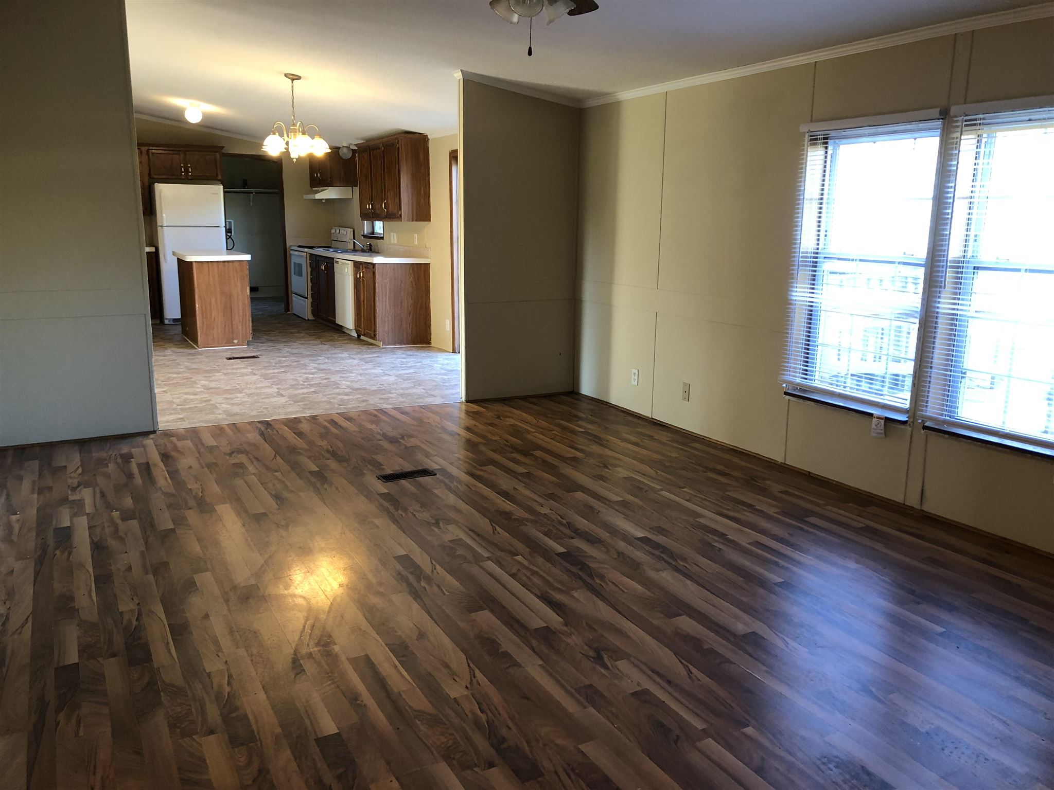 1327 Palestine Road Bedford, IN 47421 - Photo 4 of 15