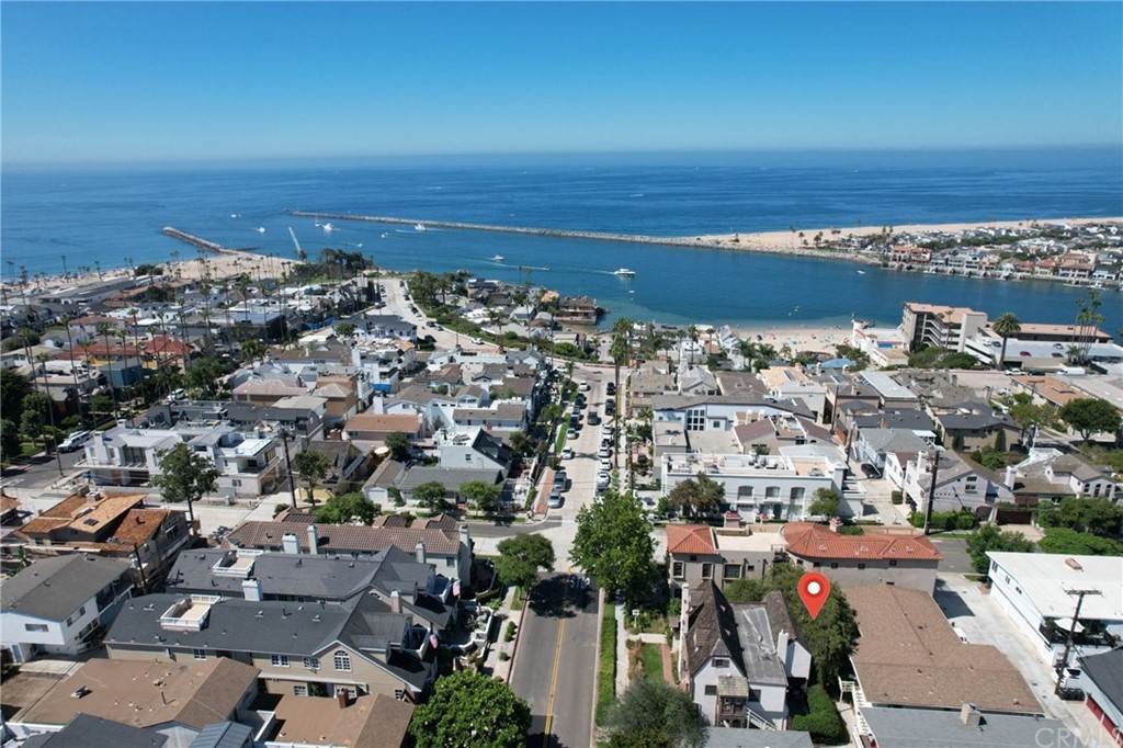 305 Fernleaf Avenue Corona del Mar, CA 92625 - Photo 1 of 9