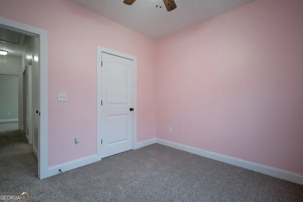 a picture of a table and chairs in patio
