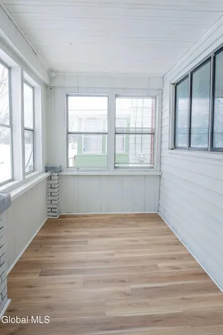 $250,000 | 577 Ontario Street, Schenectady, NY 12306