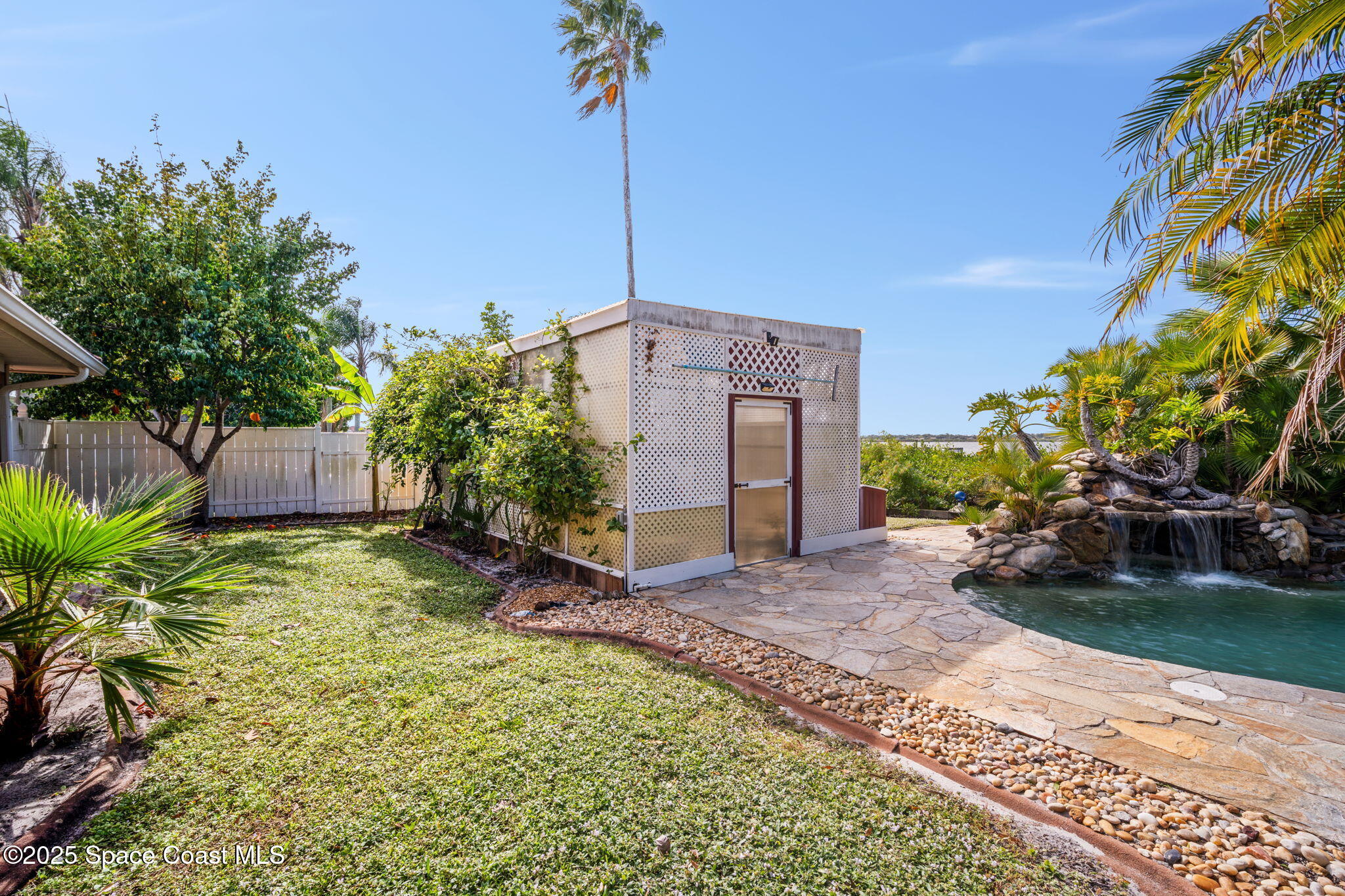 1940 Gates Road Merritt Island, FL 32952 - Photo 15 of 72 a view of a backyard