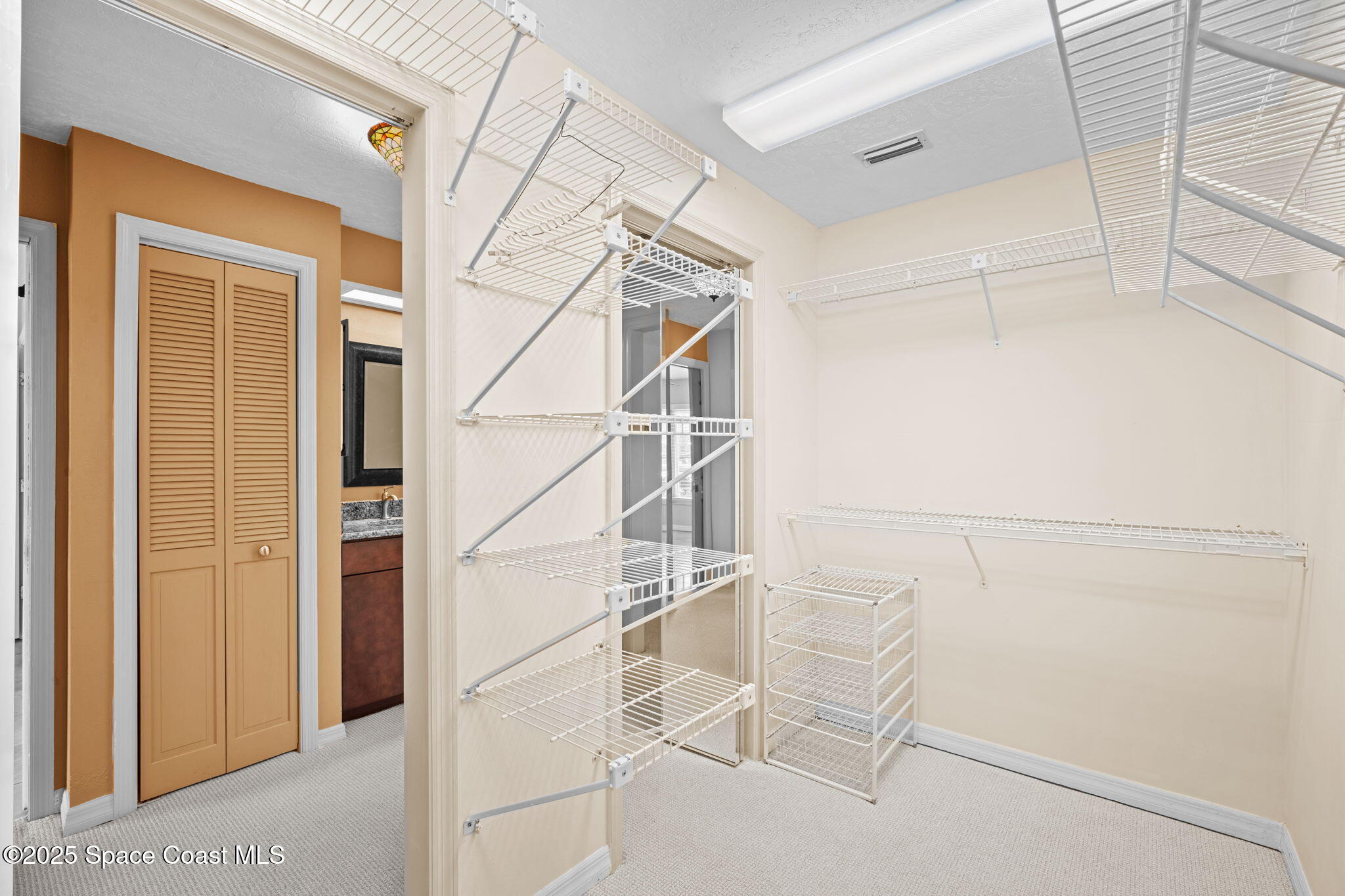 1940 Gates Road Merritt Island, FL 32952 - Photo 38 of 72 39-web-or-mls-GATES.PrimaryCloset3