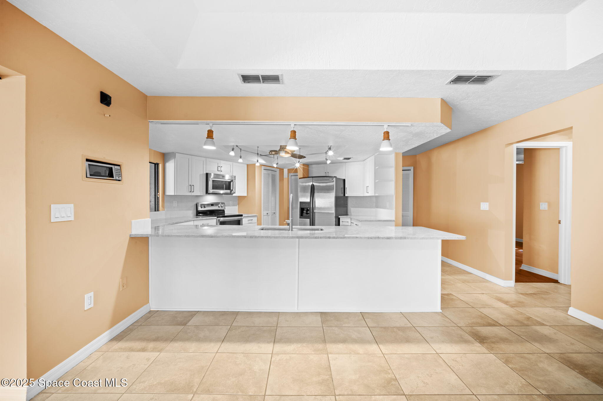 1940 Gates Road Merritt Island, FL 32952 - Photo 49 of 72 22-web-or-mls-GATES.Kitchen6