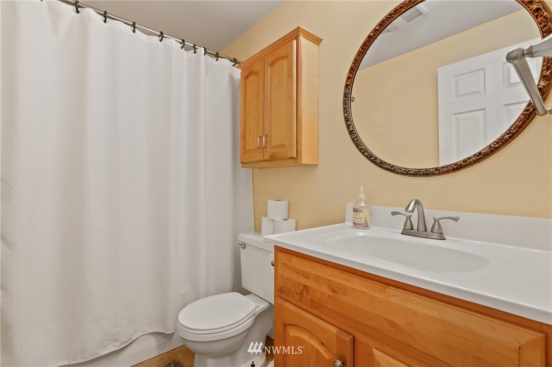 23824 Brier Road Brier, WA 98036 - Photo 37 of 40