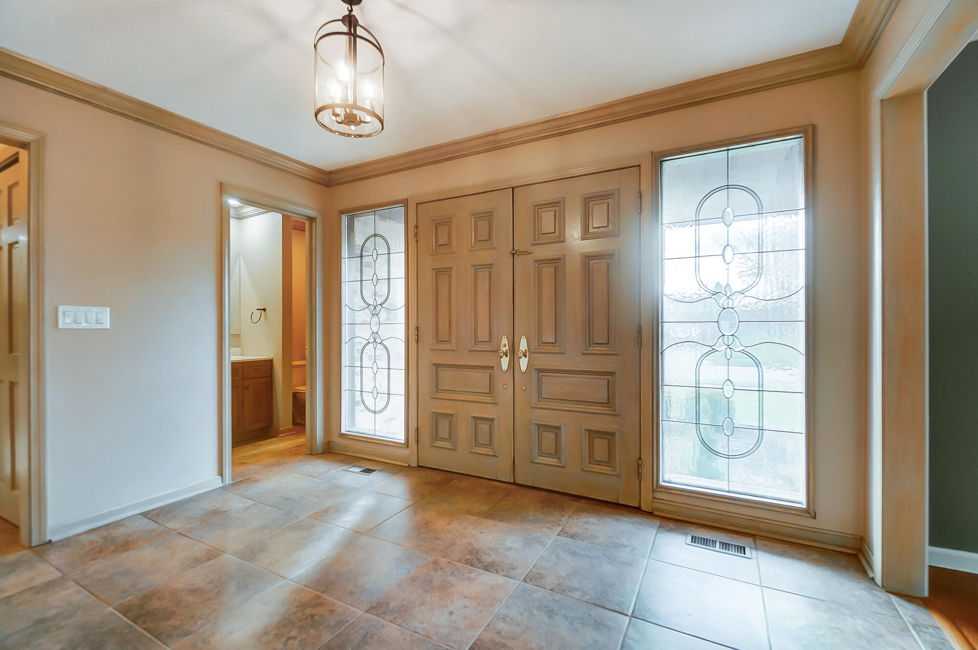 540 Rensselaer Street Springfield, OH 45503 - Photo 4 of 52 Gallery Image 4