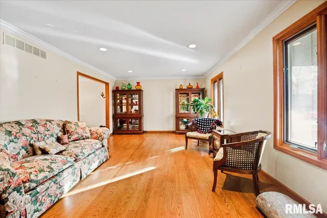 $510,000 | 3709 West Bluffs Road, Springfield, IL 62711