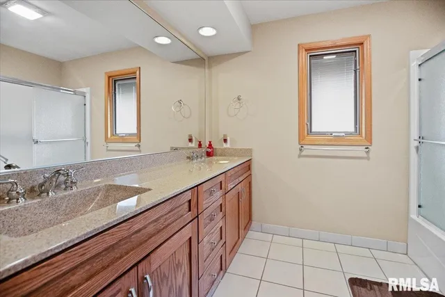 $510,000 | 3709 West Bluffs Road, Springfield, IL 62711